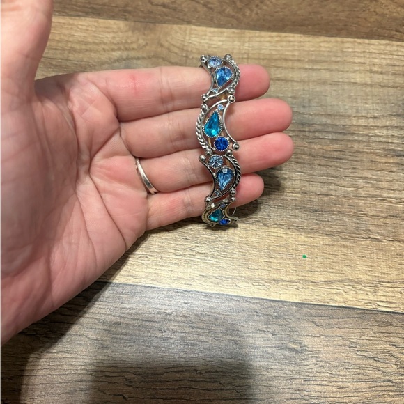 ✨ Vintage-Inspired Silver & Blue Gem Bracelet ✨ - Picture 5 of 5